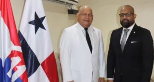 Benicio Robinson cree en el relevo y habilita a su hijo
