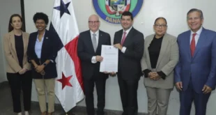 Nuevos Embajadores Panameños se Comprometen a Potenciar Comercio, Turismo y Educación
