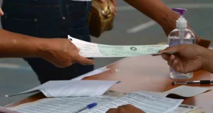 Miles de becas del Ifarhu sin retirar mientras continúan los desembolsos