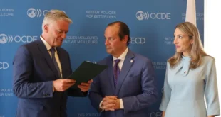 Panamá formaliza su solicitud de ingreso a la OCDE