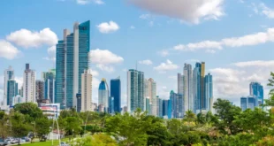 Panamá sale de la lista de alto riesgo de blanqueo de capitales de la Comisión Europea