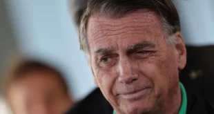 Jair Bolsonaro deberá usar tobillera electrónica y se le prohíbe el acceso a redes sociales