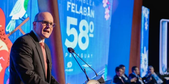 Líderes de la banca regional se reúnen en Panamá para impulsar la modernización del sistema financiero