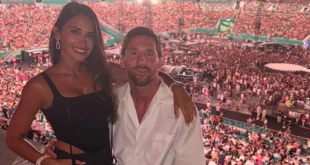 Lionel Messi y Antonela Roccuzzo Causan Sensación en Concierto de Coldplay en Miami