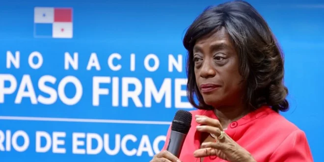 Ministra de Educación advierte sobre la posible Pérdida del Año escolar en Panamá