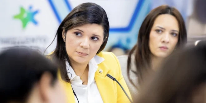 Muñoz califica a Méndez de "Prófugo internacional": Un análisis del caso