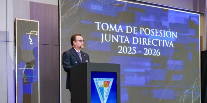 Panamá Redobla su Compromiso con el Sector Privado en la Ceremonia Oficial de APEDE