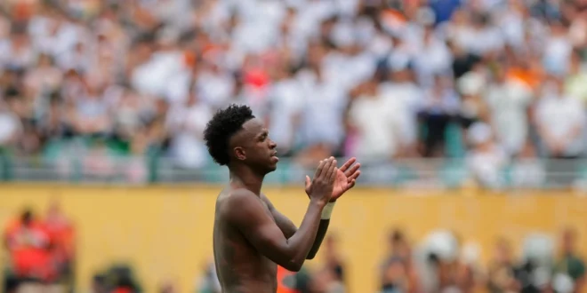 Prohibición de celulares y megafiesta: El cumpleaños de Vinicius desata polémica en el Real Madrid