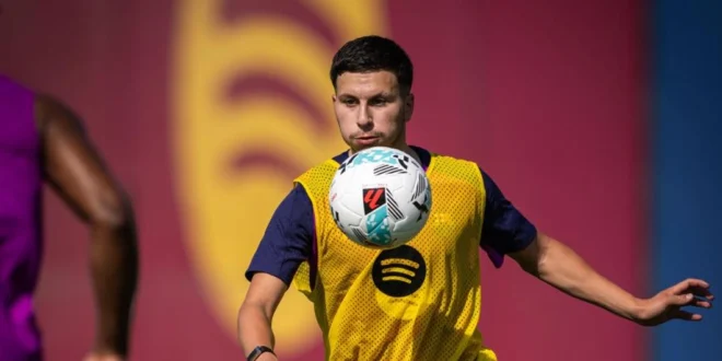 Roony Bardghji deslumbra a Flick y convence a la plantilla del FC Barcelona