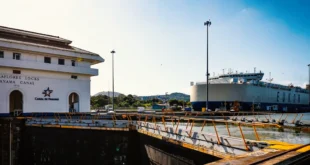 Tránsito acumulado en el Canal de Panamá crece 27% en nueve meses: ¿Qué significa para el comercio global?