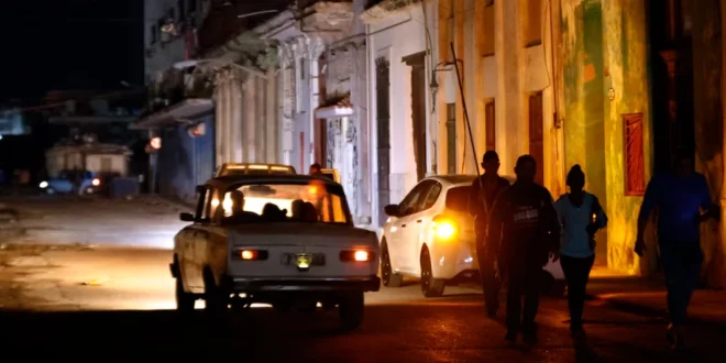 Apagones en Cuba: 27 Horas Sin Luz Provocan Vandalismo y Aumenta la Frustración
