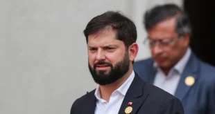 Escándalo en Argentina: Boric Envía Ministro Tras Ataque a Hinchas de la U en Copa Sudamericana