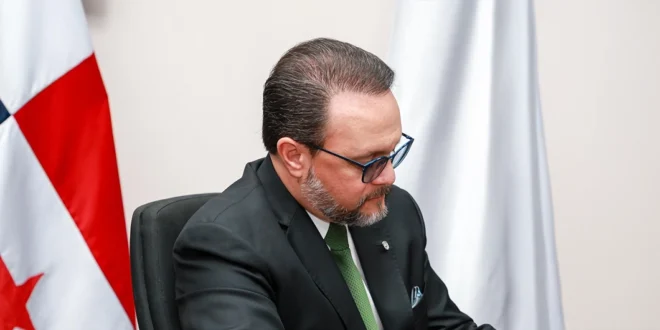 Julio Moltó Impulsa la Reactivación Económica con más Inversión, Empleo y Apoyo al Emprendimiento desde el MICI