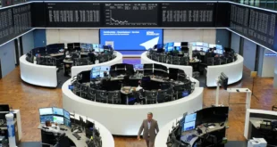 Turbulencia Global: Aranceles de Trump Desploman Mercados y Desatan Temores de Guerra Comercial