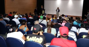 Alcaldía de Panamá Suspende Desalojos de Microempresarios y Abre Mesa de Diálogo