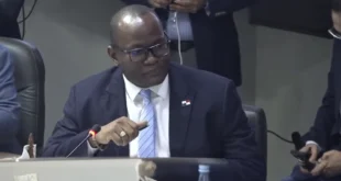 Diputado Buchanan Denuncia Interceptaciones Telefónicas y Allanamiento de su Vehículo