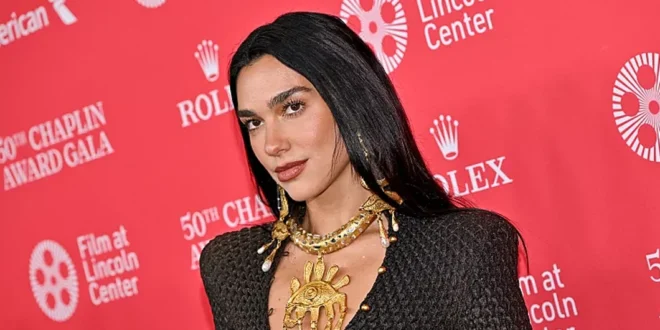 Dua Lipa y su Manager se Separan tras un Conflicto por el Grupo pro-Palestina Kneecap