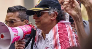 EE.UU. Revoca la Visa de Gustavo Petro por su Apoyo a los Palestinos en una Protesta en Nueva York