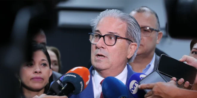 El 7 de Octubre, el Ministro de Salud, Fernando Boyd, Comparecerá ante la Asamblea