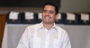 José Gabriel Carrizo Evade Comentarios Sobre Acusaciones de Corrupción