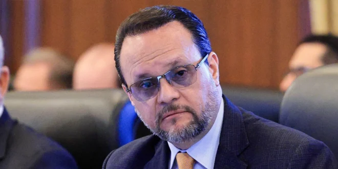 Moltó: Instalación de panel de arbitraje no reactiva demandas de First Quantum contra Panamá