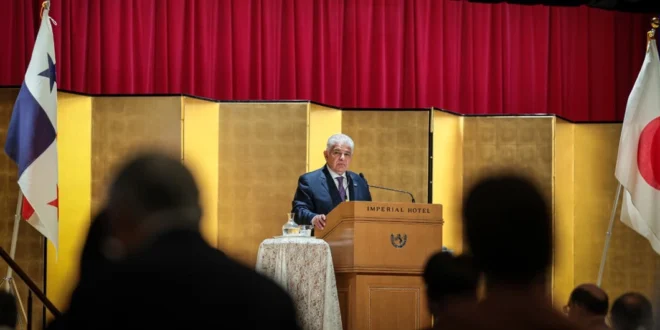 Mulino se reúne con líderes navieros en Japón para impulsar el abanderamiento