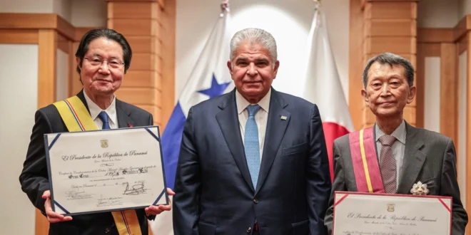 Panamá Fortalece Lazos con Japón: Presidente Mulino Condecora a Figuras Clave