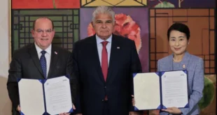 Presidente Mulino Participa en la Firma de un Histórico Acuerdo para Impulsar el Comercio entre Panamá y Osaka