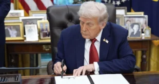 Trump Anuncia Aranceles del 100% a Medicamentos Importados a Partir de Octubre