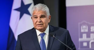 Presidente Mulino Ordena Suspender la Millonaria Compra de Uniformes y Botas de la Policía Nacional Valorada en más de $6.9 Millones