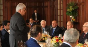 Presidente Mulino y Junta Asesora de la ACP Reafirman Estrategia e Inversiones para la Próxima Década del Canal