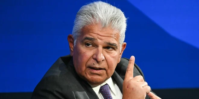 Panamá se proyecta en Davos como el "Hub" logístico verde del futuro