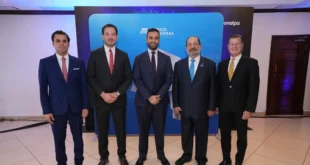 Javier Carrizo Esquivel del Banco Nacional de Panamá en foro económico internacional