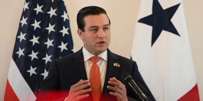 Embajador Kevin Marino Cabrera