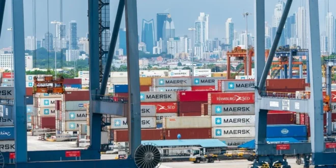 Terminales portuarias en el Canal de Panamá bajo gestión de CK Hutchison Holdings