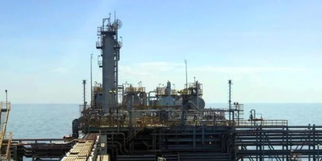 Instalaciones petroleras de Maurel & Prom en un entorno industrial