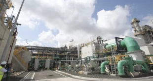 BlackRock y EQT lideran compra de AES por $33,400 millones en megaoperación energética