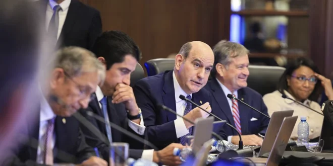 “Pasaje, gas y energía no subirán”: Gobierno anuncia medidas ante alza del combustible