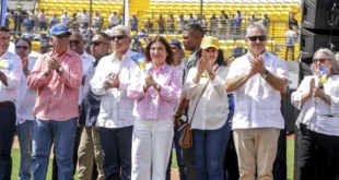 Mulino inaugura el estadio Roberto Mariano Bula y devuelve a Colón un nuevo escenario para el béisbol