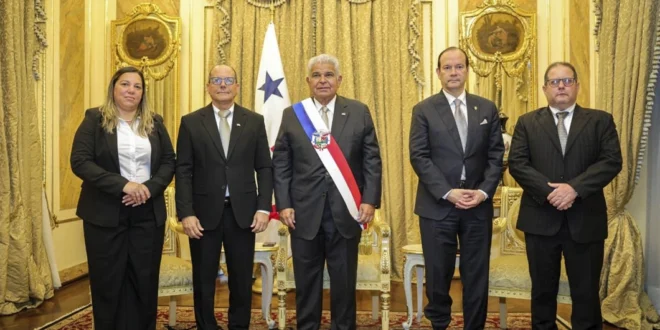 Presidente Mulino recibe cartas credenciales de cinco nuevos embajadores en Panamá