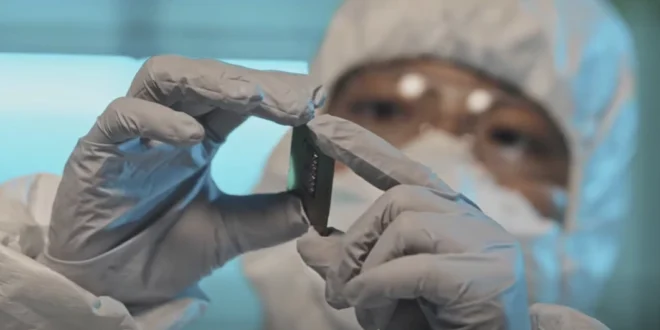 Panamá apuesta $105 millones para entrar a la industria global de semiconductores