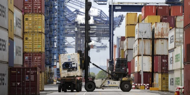 Panamá protege su Canal y su soberanía frente a las presiones de China