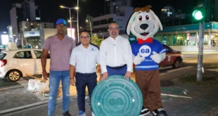 Caja de Ahorros impulsa iniciativa sostenible con donación de tapas de alcantarilla recicladas en la ciudad de Panamá