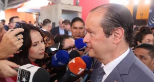 Canciller Martínez-Acha lidera gestiones diplomáticas por siete panameños detenidos en Cuba