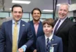 Embajador Cabrera visita Krispy Kreme Panamá y destaca éxito empresarial estadounidense
