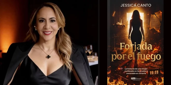 Jessica Canto junto a su libro FORJADA POR EL FUEGO