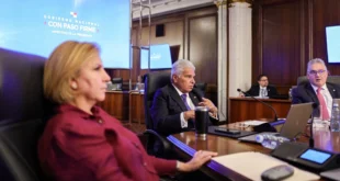 Gobierno reactiva seguro gratuito para turistas y busca impulsar la llegada de visitantes