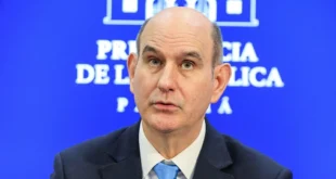 Gobierno fija tope al precio del combustible para aliviar el costo del transporte en el país