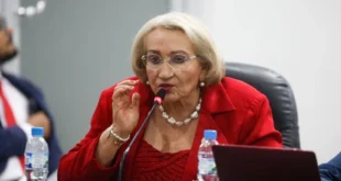 Etelvina Medianero renuncia a la rectoría de la Unachi; salida será efectiva el 11 de junio