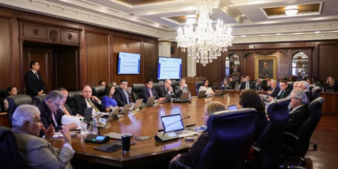 Gabinete autoriza a la ASEP a fijar precio para uso de bandas medias 5G